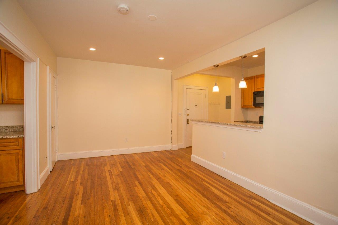 Studio bed, 1 bath apartment for rent at 138 Highland Ave Unit 29, Spring Hill — photo 5 of 11