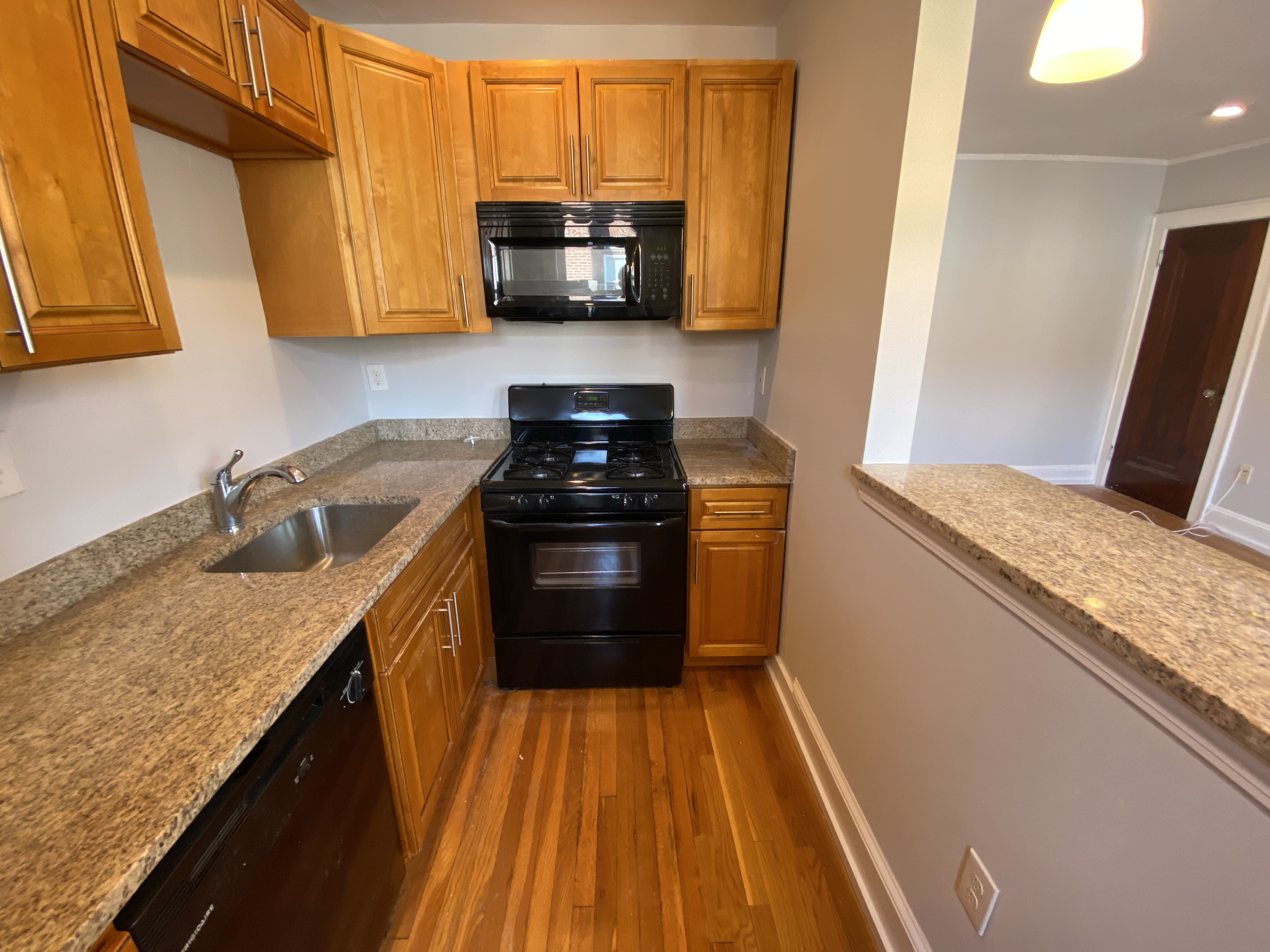 Studio bed, 1 bath apartment for rent at 138 Highland Ave Unit 30-CF, Spring Hill — photo 6 of 9