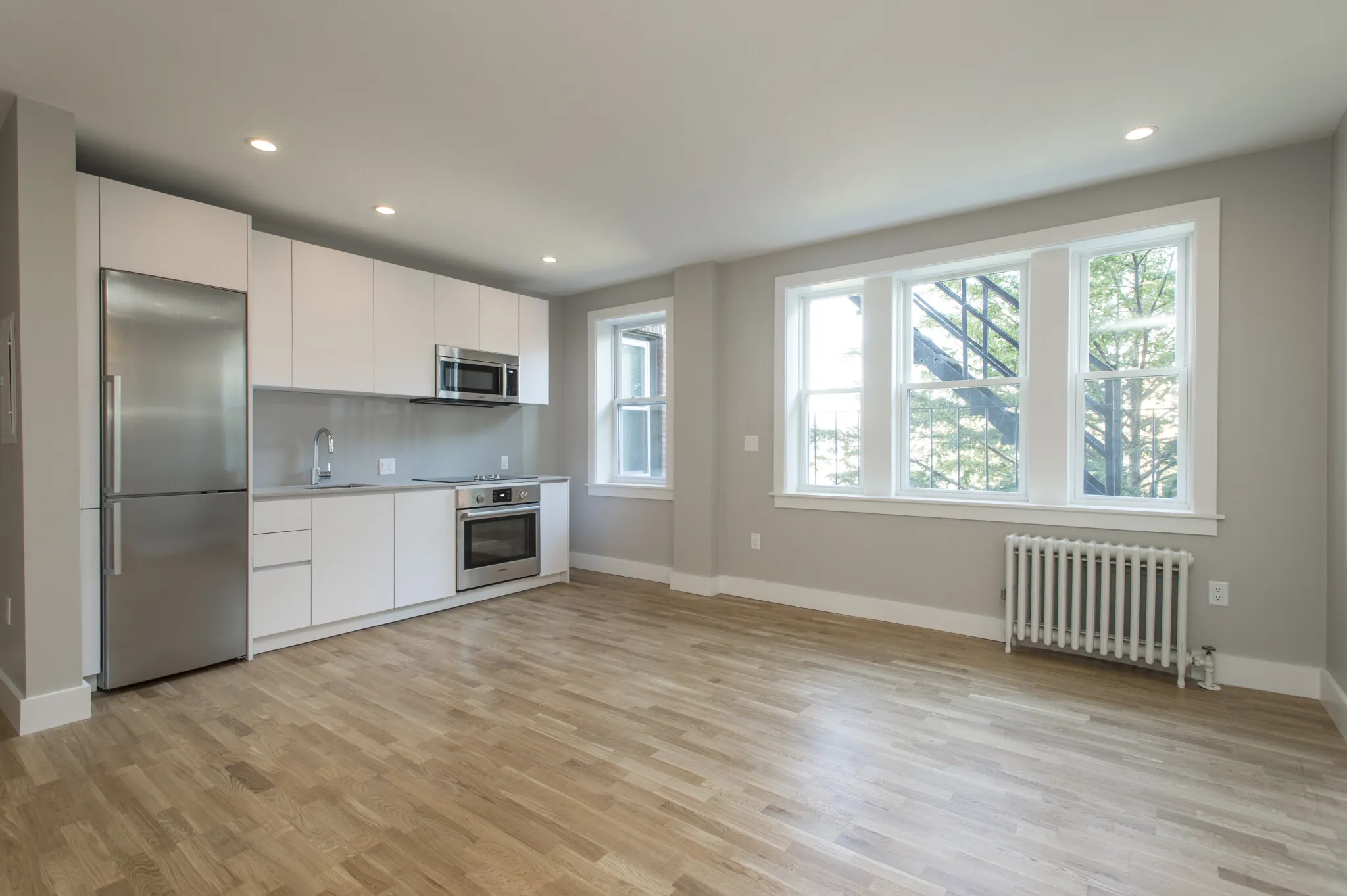 Studio bed, 1 bath apartment for rent at 138 Highland Ave Unit U5, Spring Hill — photo 4 of 7