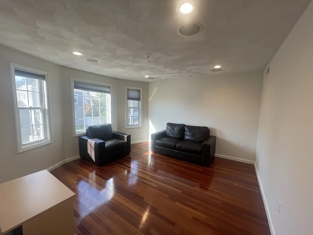 2 bed, 2 bath apartment for rent at 138 Horace St Unit 2, East Boston — photo 7 of 29