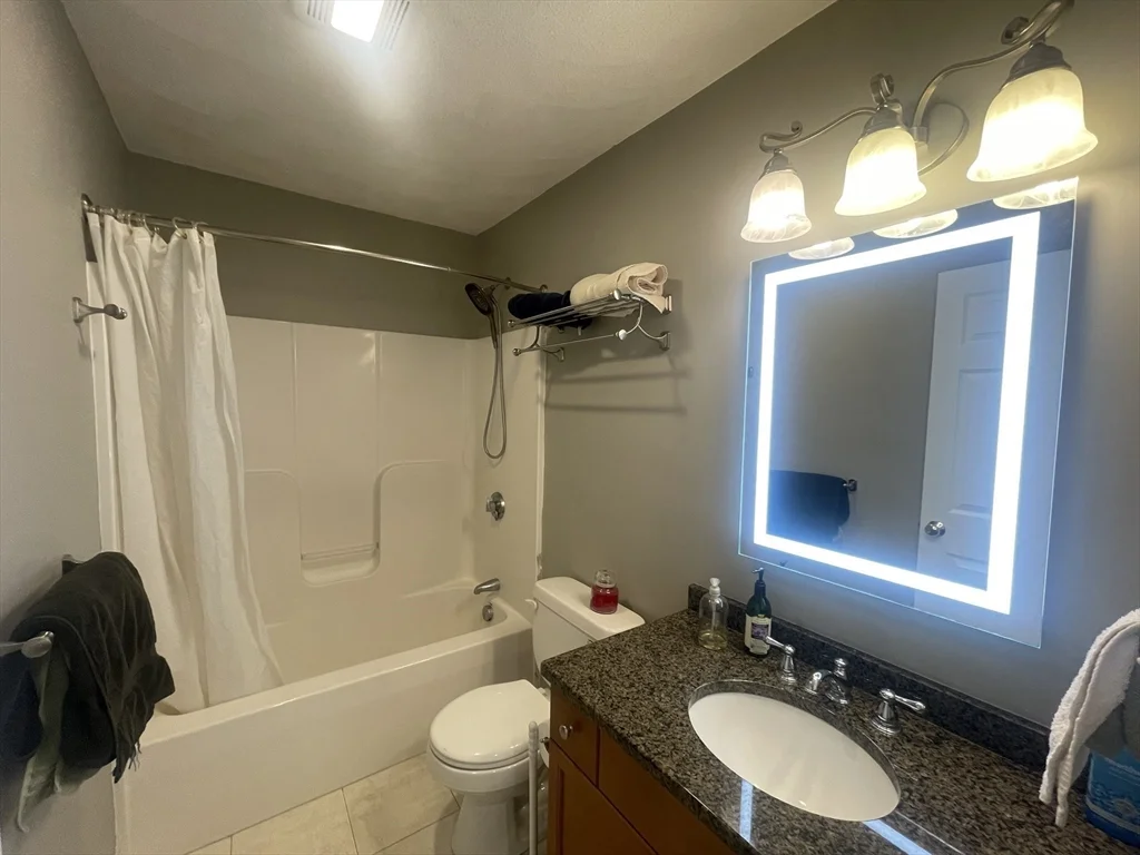 2 bed, 2 bath apartment for rent at 138 Horace St Unit 2, East Boston — photo 16 of 29