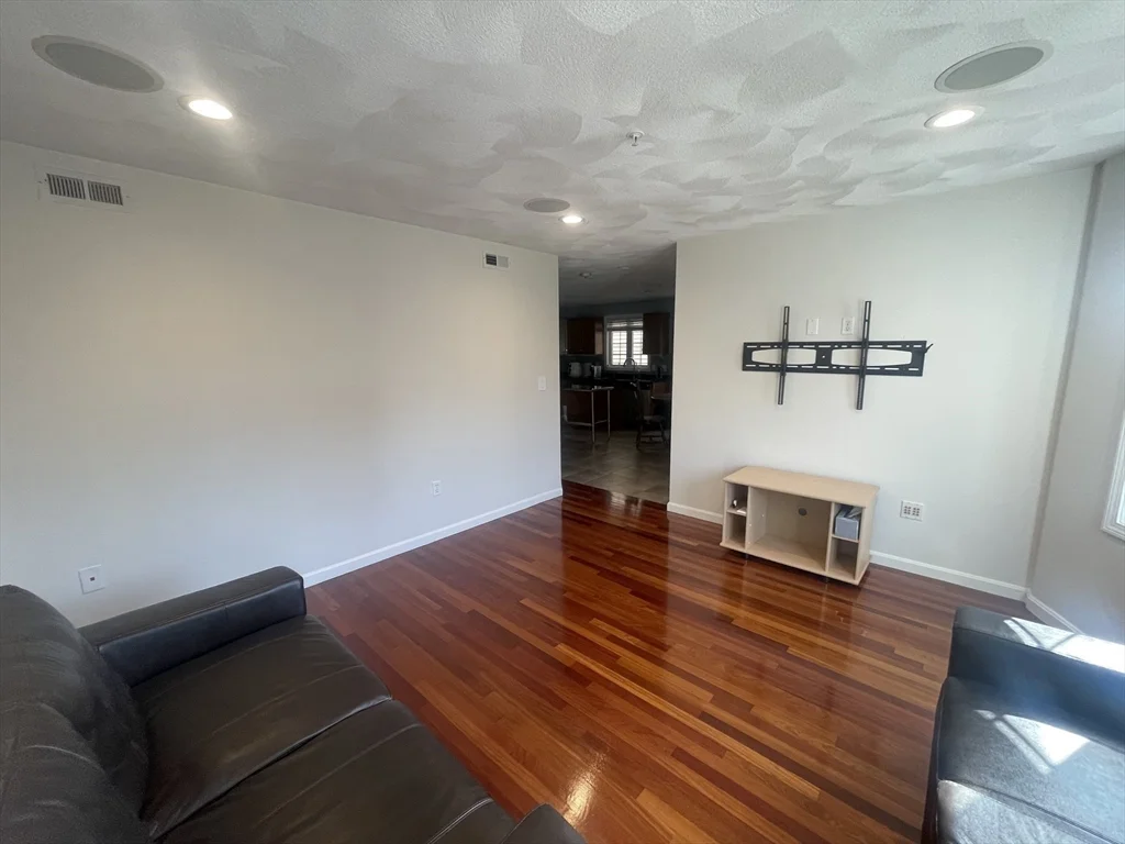 2 bed, 2 bath apartment for rent at 138 Horace St Unit 2, East Boston — photo 11 of 29