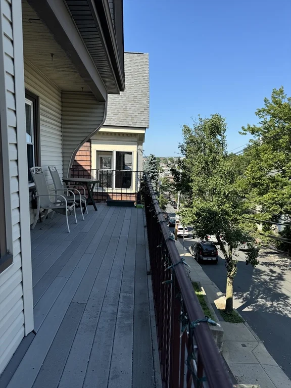 2 bed, 1 bath apartment for rent at 138 Lowell St Unit 2, Somerville — photo 12 of 16