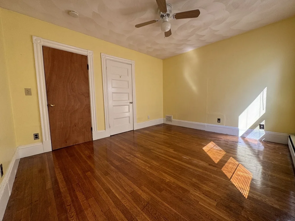 2 bed, 1 bath apartment for rent at 138 Lowell St Unit 2, Somerville — photo 6 of 16