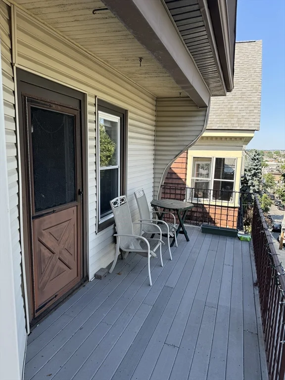2 bed, 1 bath apartment for rent at 138 Lowell St Unit 2, Somerville — photo 11 of 16