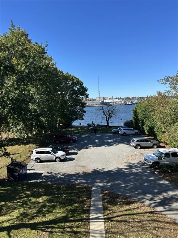 2 bed, 1 bath apartment for rent at 138 Main St Unit 13, Fairhaven — photo 39 of 42