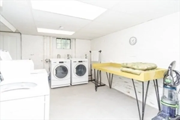 2 bed, 1 bath apartment for rent at 138 Main St Unit 13, Fairhaven — photo 18 of 42