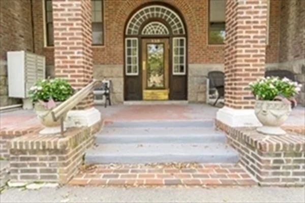 2 bed, 1 bath apartment for rent at 138 Main St Unit 3rd floor, Fairhaven — photo 2 of 31