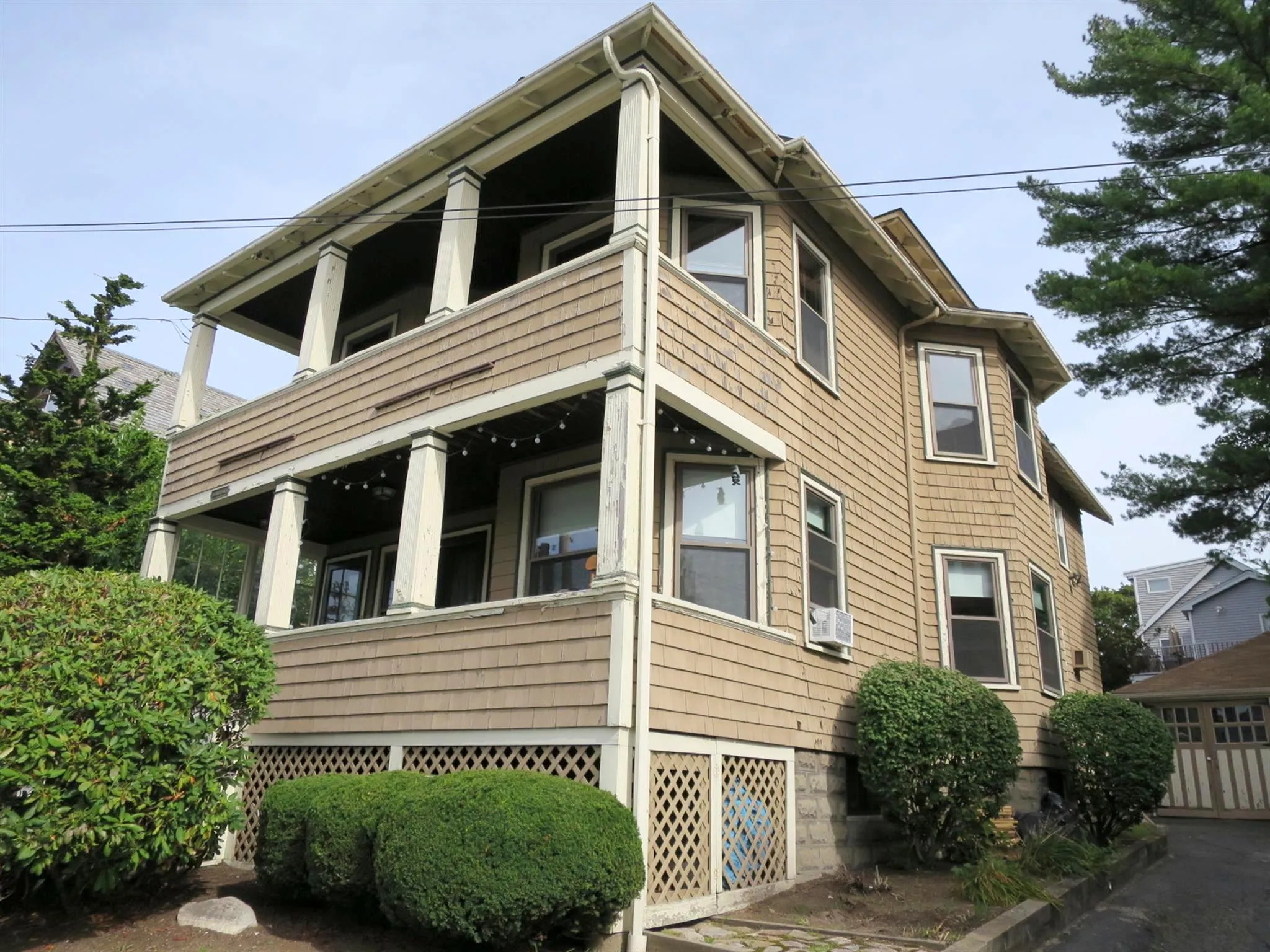 3.5 bed, 2 bath apartment for rent at 138 North St Unit 2, Somerville — photo 23 of 24