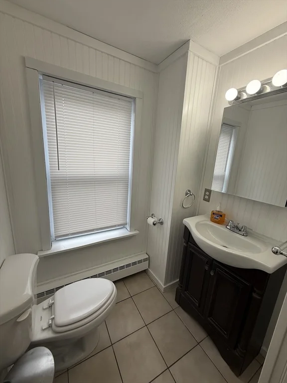 3 bed, 1 bath apartment for rent at 138 Park St Unit 2, Stoughton — photo 12 of 13