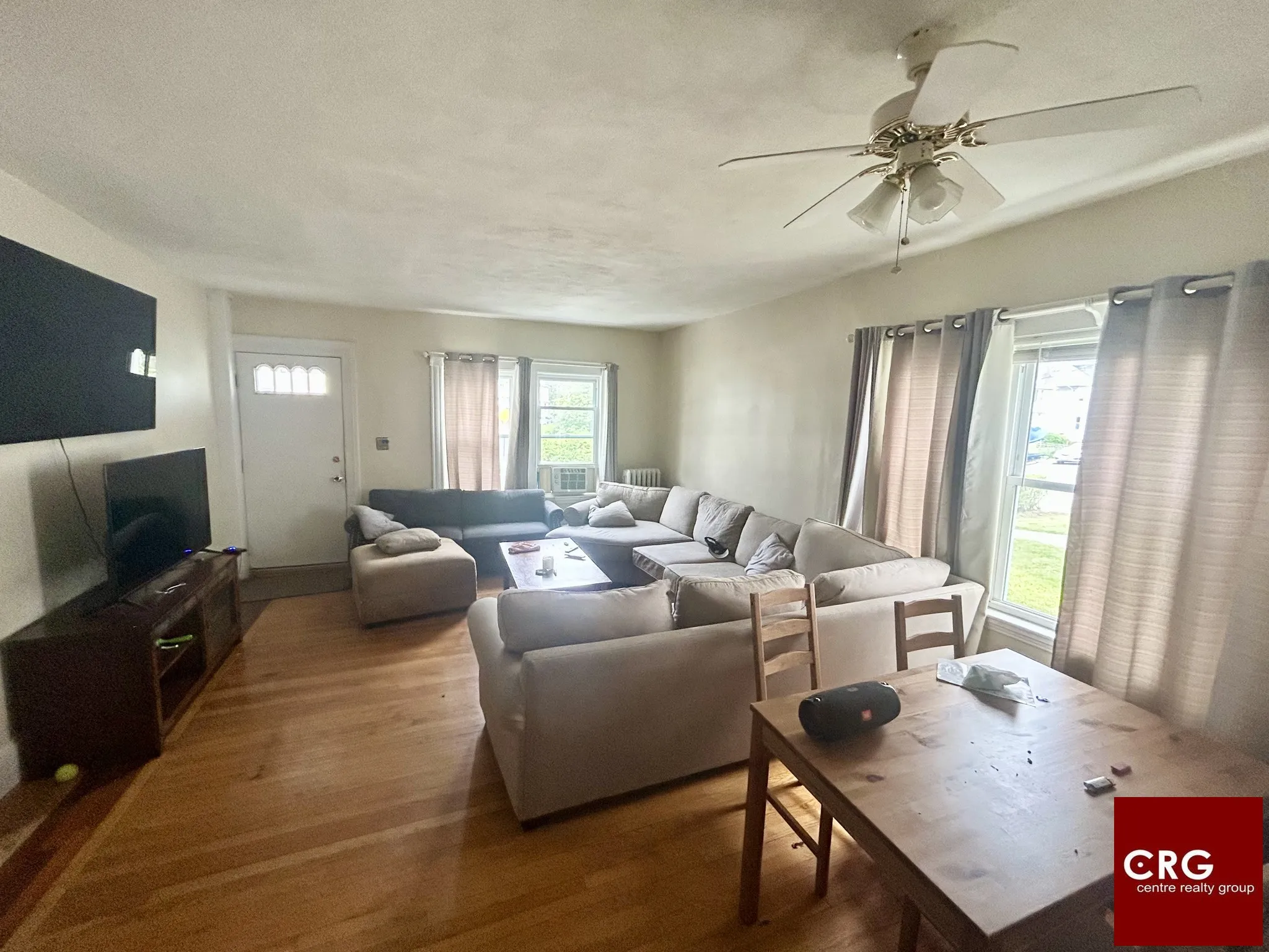 3 bed, 1 bath apartment for rent at 138 Parsons St Unit 1, Brighton — photo 1 of 11