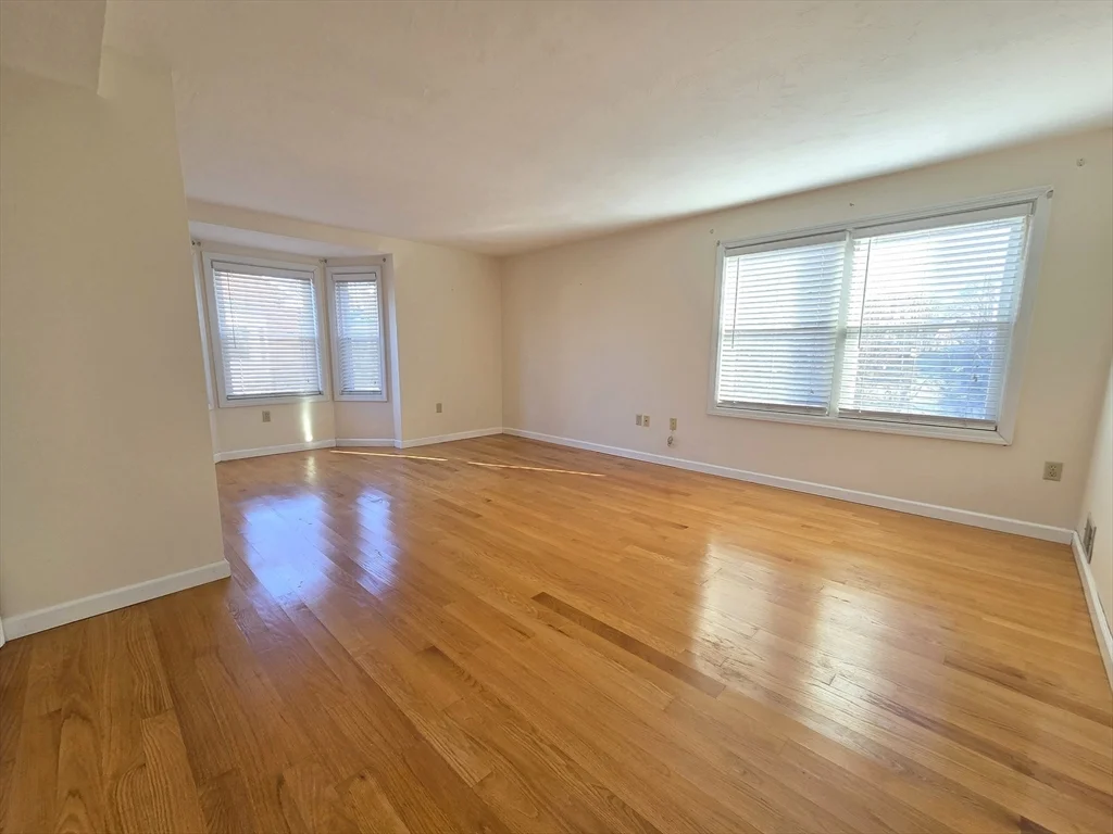2 bed, 2 bath apartment for rent at 138 Quincy Shore Dr Unit 173, Quincy — photo 14 of 20