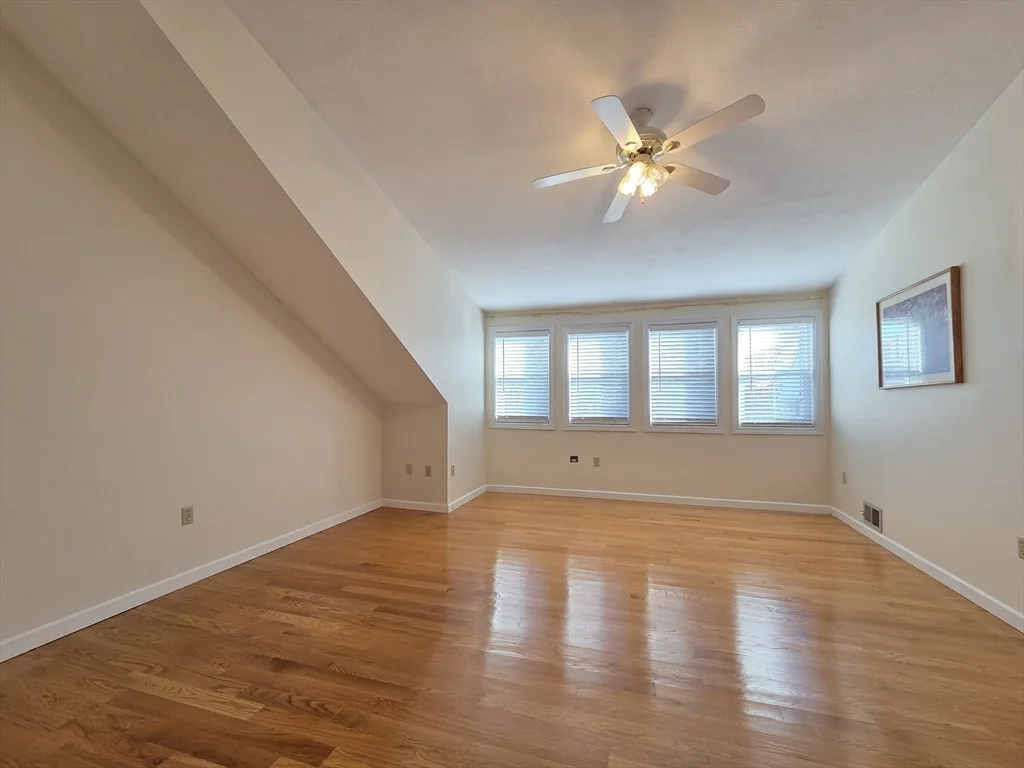 2 bed, 2 bath apartment for rent at 138 Quincy Shore Dr Unit 173, Quincy — photo 18 of 20