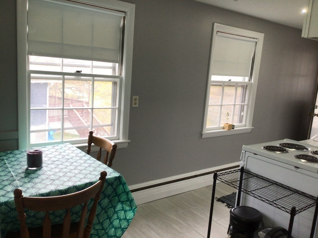 1 bed, 1 bath apartment for rent at 138 Utica Unit 1, Quincy — photo 9 of 19