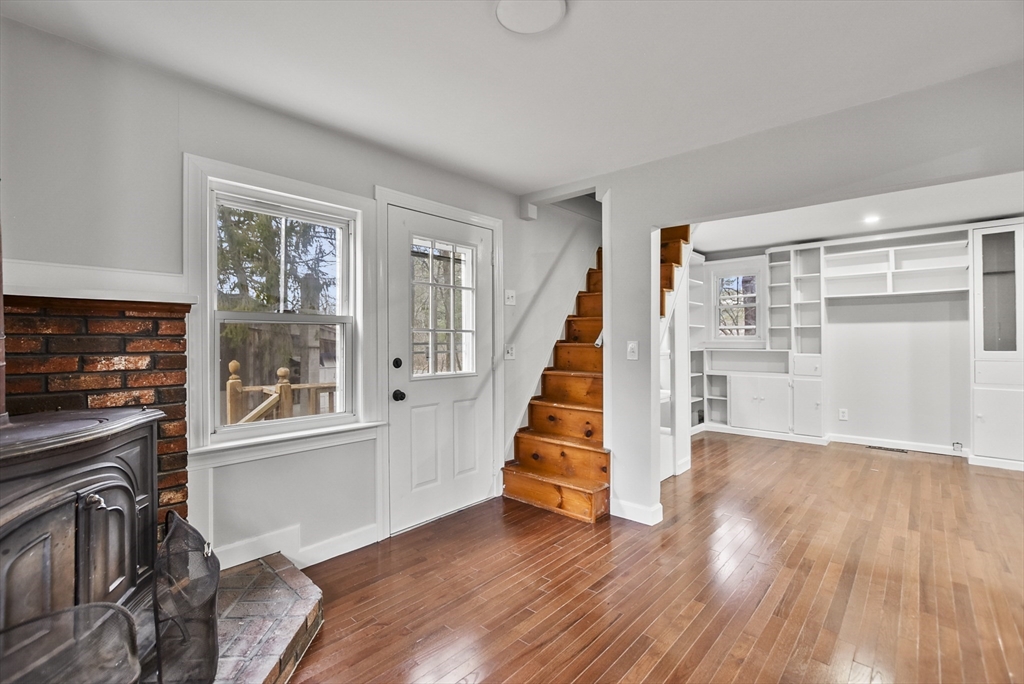 3 bed, 1 bath apartment for rent at 138 Walker Rd, Shirley — photo 26 of 41