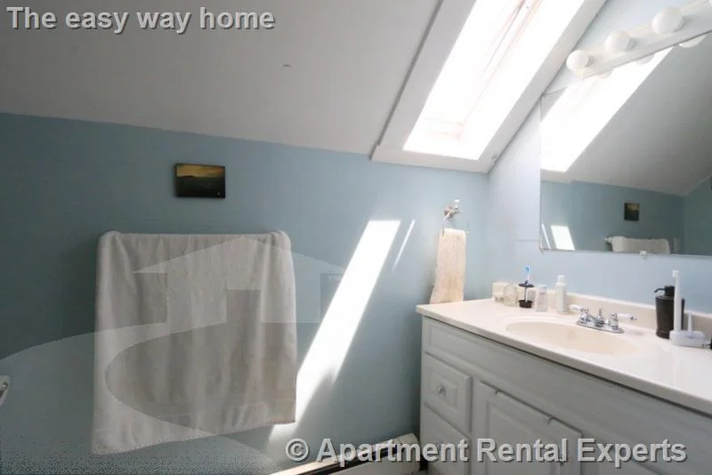 4 bed, 2 bath apartment for rent at 138 West Adams St, Tufts — photo 13 of 20
