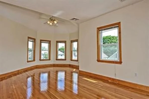 1 bed, 1 bath apartment for rent at 138 Winthrop St Unit 3, Tufts University — photo 2 of 15