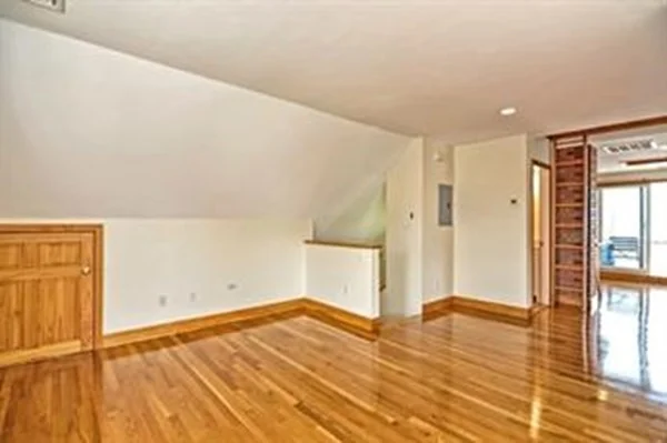 1 bed, 1 bath apartment for rent at 138 Winthrop St Unit 3, Tufts University — photo 6 of 15