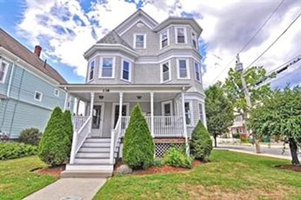 2 bed, 2 bath apartment for rent at 138 Winthrop Unit 1, Tufts University