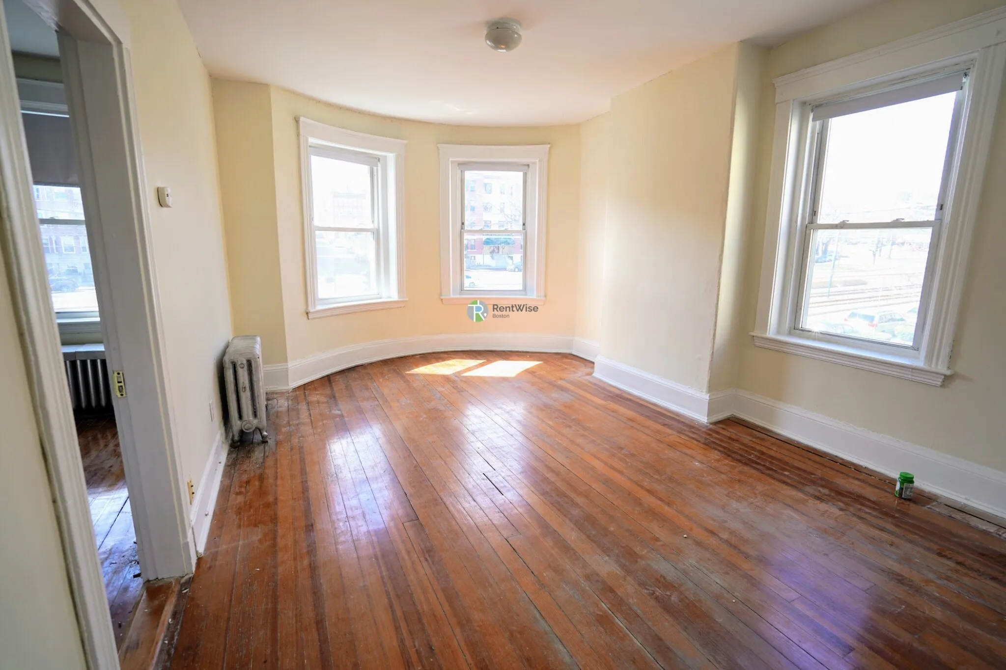 1 bed, 1 bath apartment for rent at 1381 Commonwealth Ave Unit 1, Allston — photo 1 of 12