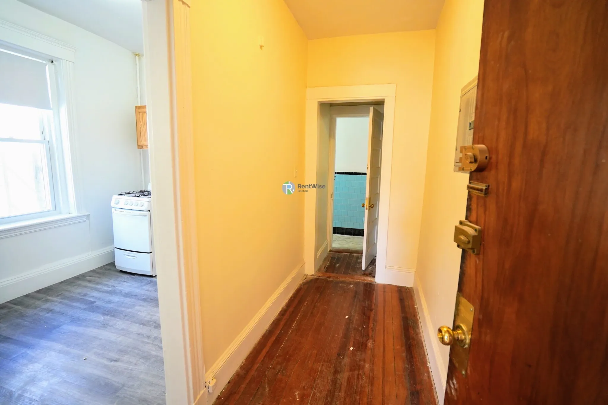1 bed, 1 bath apartment for rent at 1381 Commonwealth Ave Unit 1, Allston — photo 7 of 12