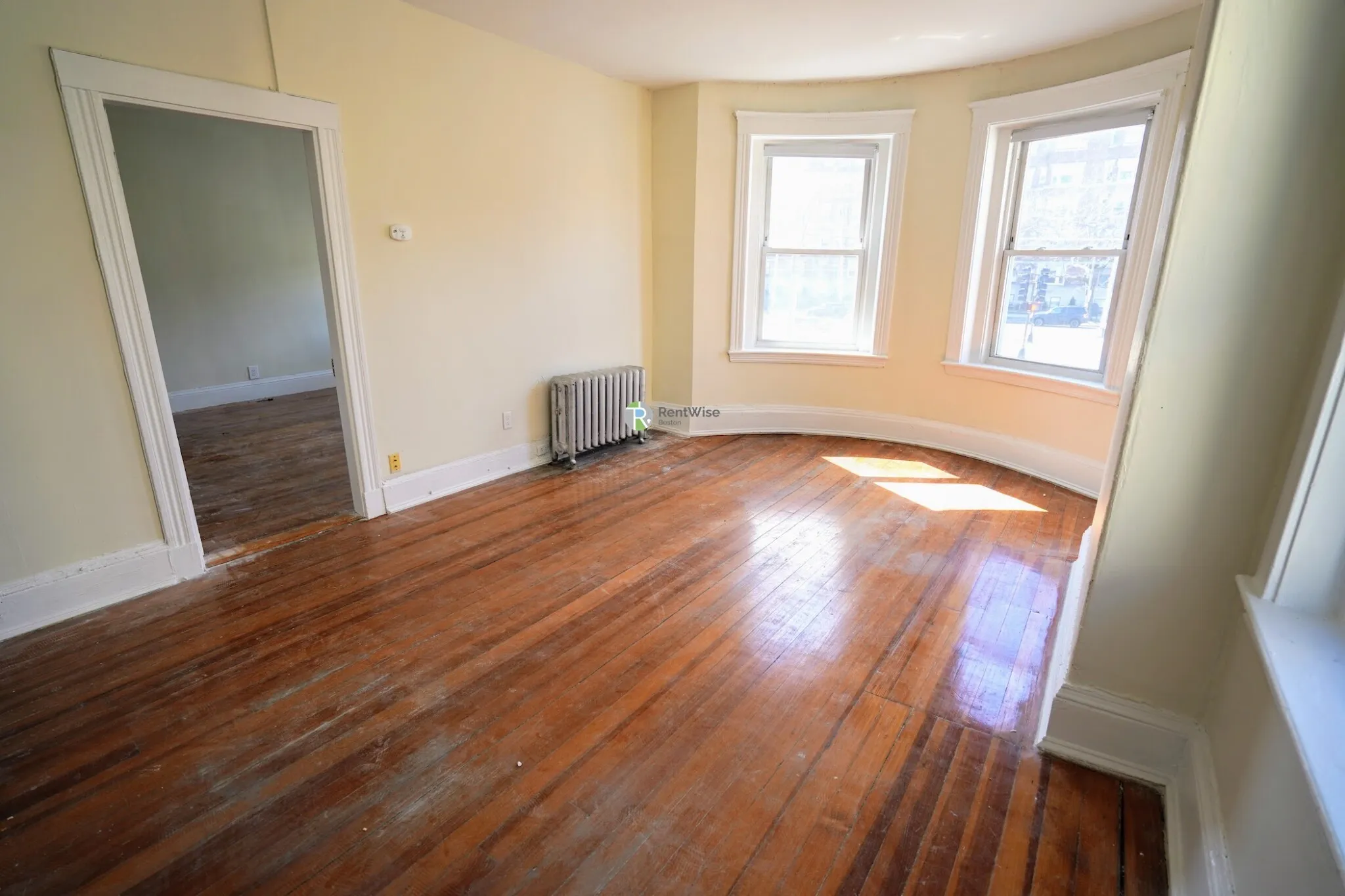 1 bed, 1 bath apartment for rent at 1381 Commonwealth Ave Unit 1, Allston — photo 2 of 12