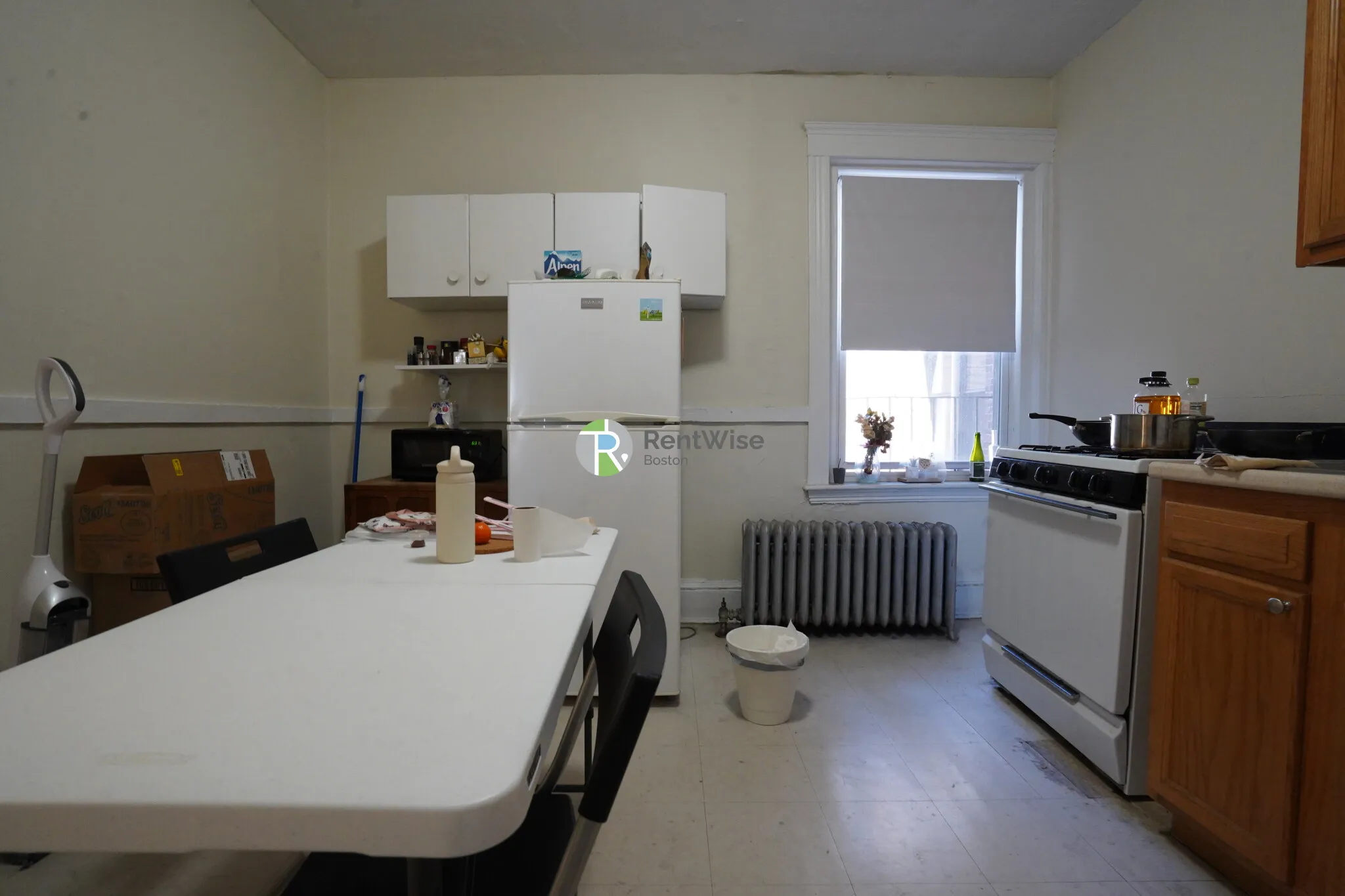1 bed, 1 bath apartment for rent at 1381 Commonwealth Ave Unit 4, Allston — photo 7 of 12