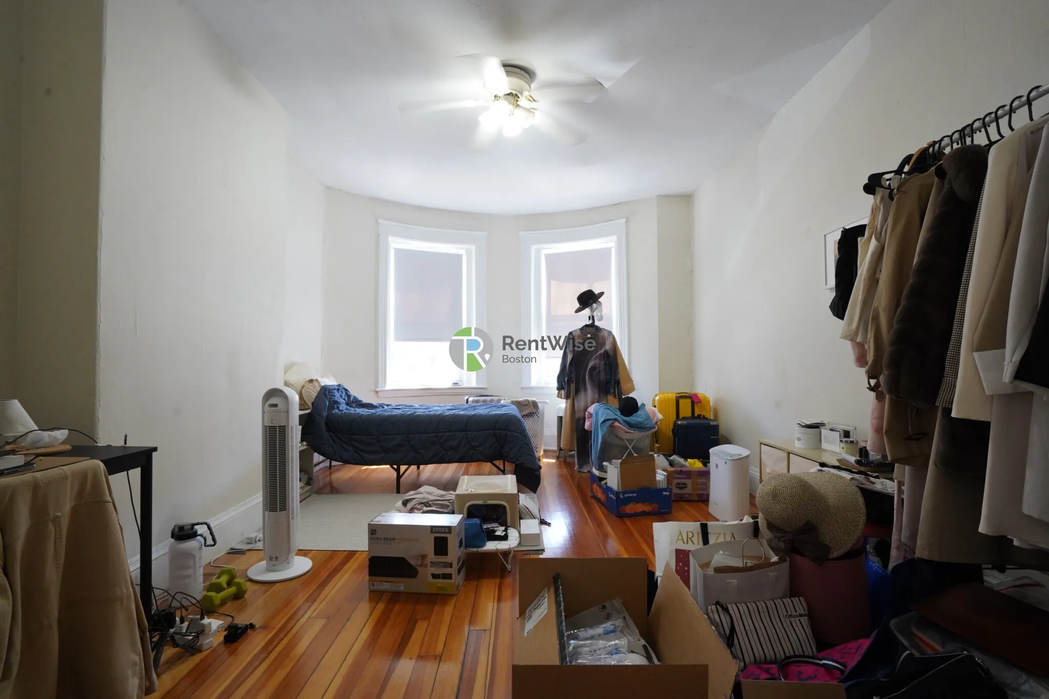1 bed, 1 bath apartment for rent at 1381 Commonwealth Ave Unit 4, Allston — photo 8 of 12