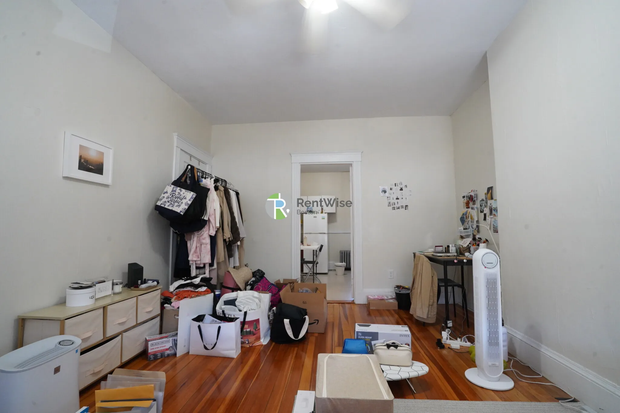 1 bed, 1 bath apartment for rent at 1381 Commonwealth Ave Unit 4, Allston — photo 9 of 12