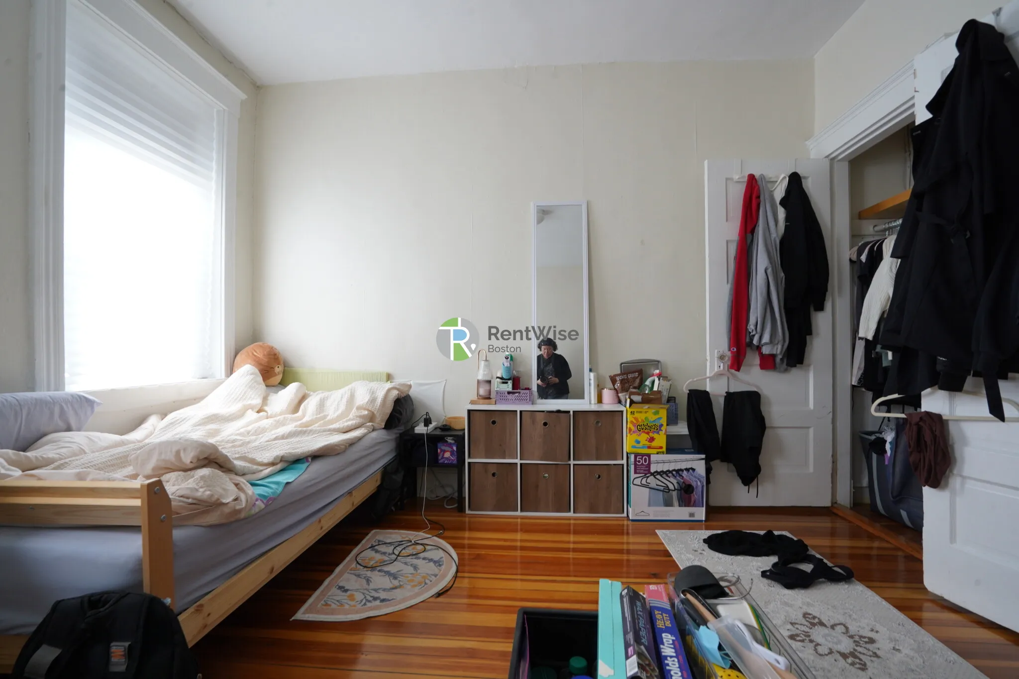 1 bed, 1 bath apartment for rent at 1381 Commonwealth Ave Unit 4, Allston — photo 2 of 12