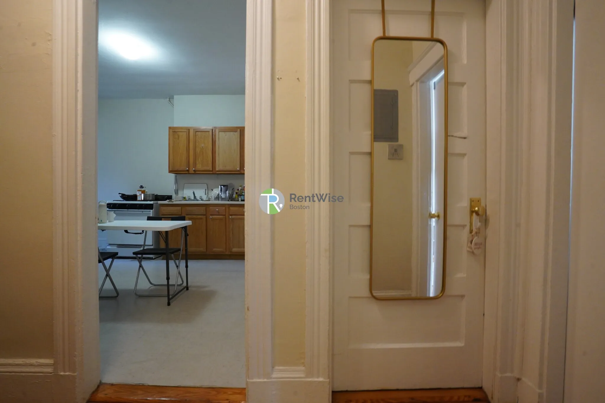 1 bed, 1 bath apartment for rent at 1381 Commonwealth Ave Unit 4, Allston — photo 5 of 12