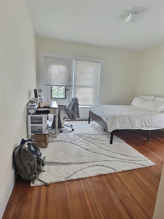 1 bed, 1 bath apartment for rent at 1382 Beacon Unit 10, Coolidge Corner — photo 5 of 8