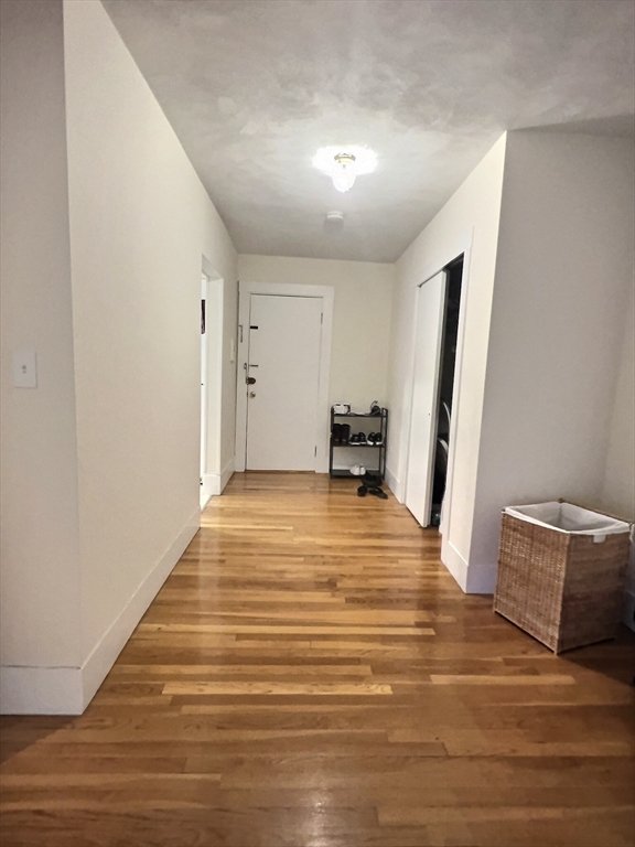 1 bed, 1 bath apartment for rent at 1382 Beacon Unit 10, Coolidge Corner — photo 7 of 8