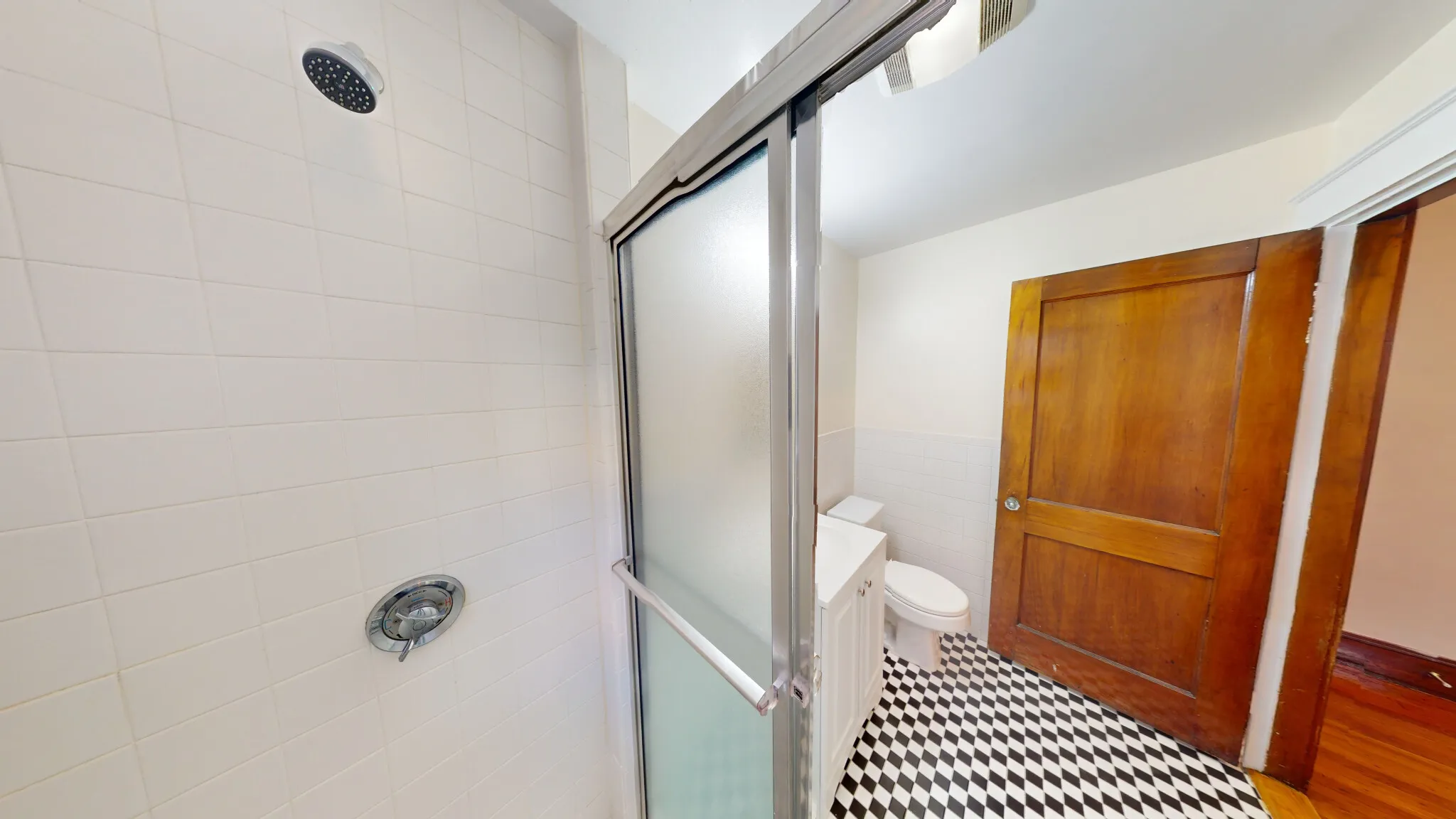 Studio bed, 1 bath apartment for rent at 1384 Commonwealth Ave Unit 24, Allston — photo 4 of 7
