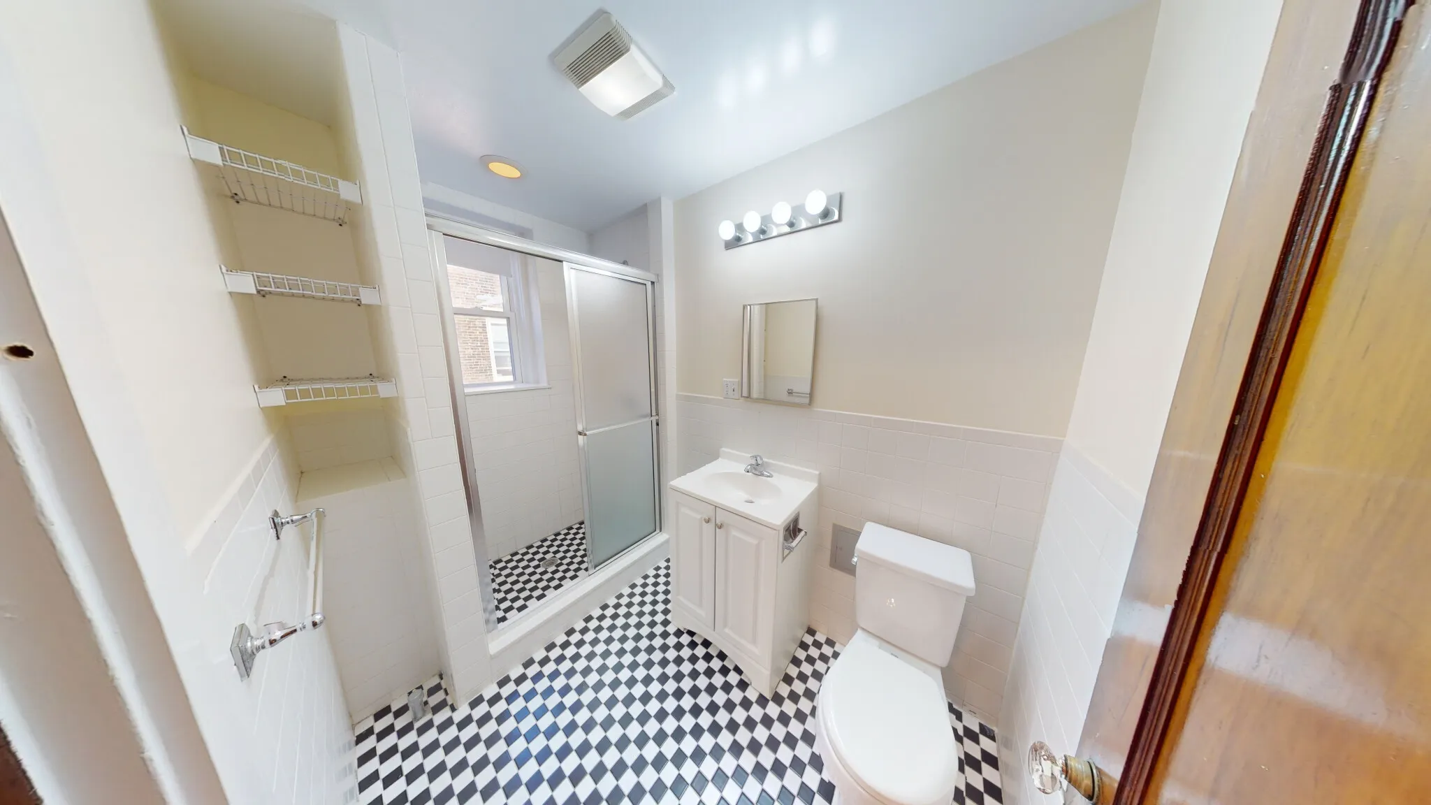 Studio bed, 1 bath apartment for rent at 1384 Commonwealth Ave Unit 24, Allston — photo 3 of 7