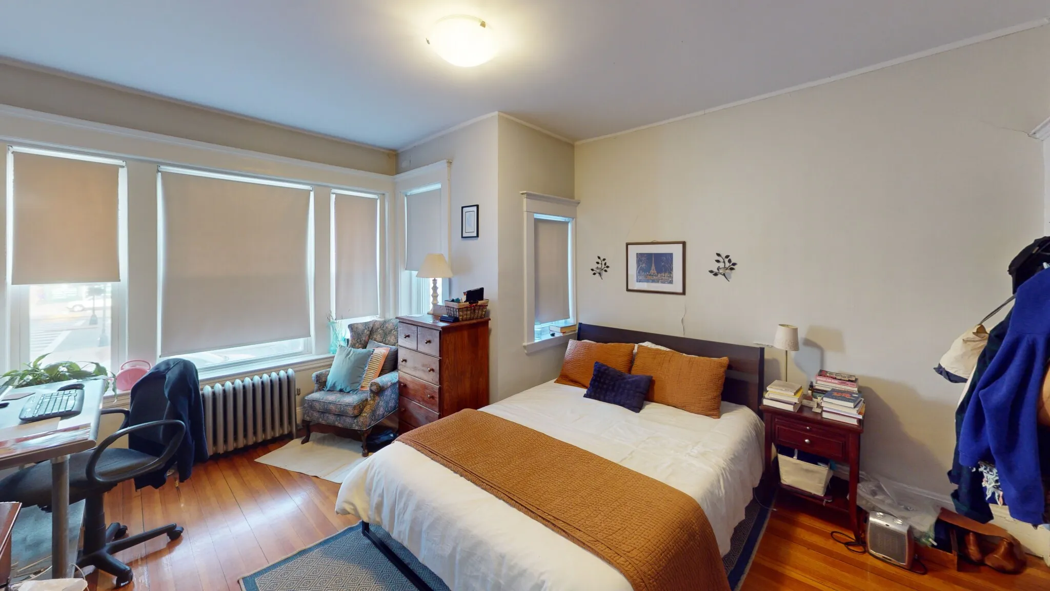 1 bed, 1 bath apartment for rent at 1384 Commonwealth Ave Unit 3, Allston — photo 4 of 11