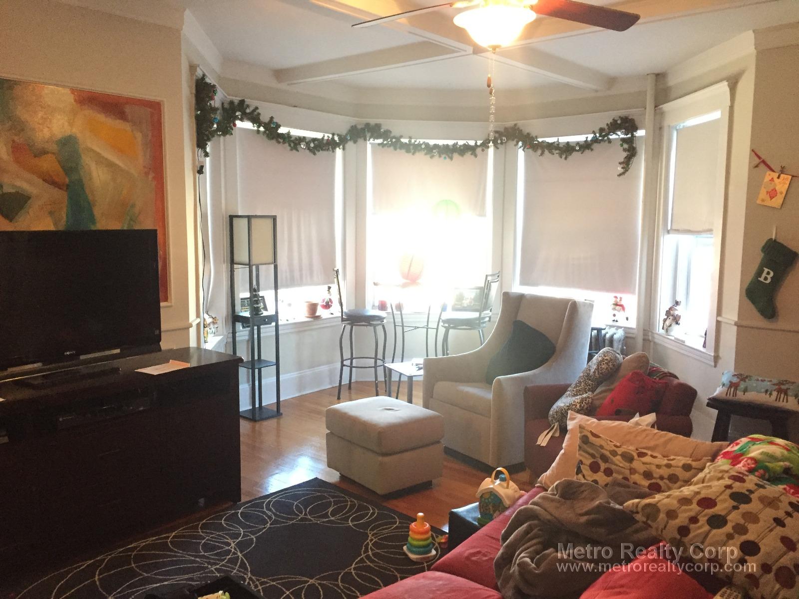2 bed, 1 bath apartment for rent at 1384 Commonwealth Ave Unit 9, Allston