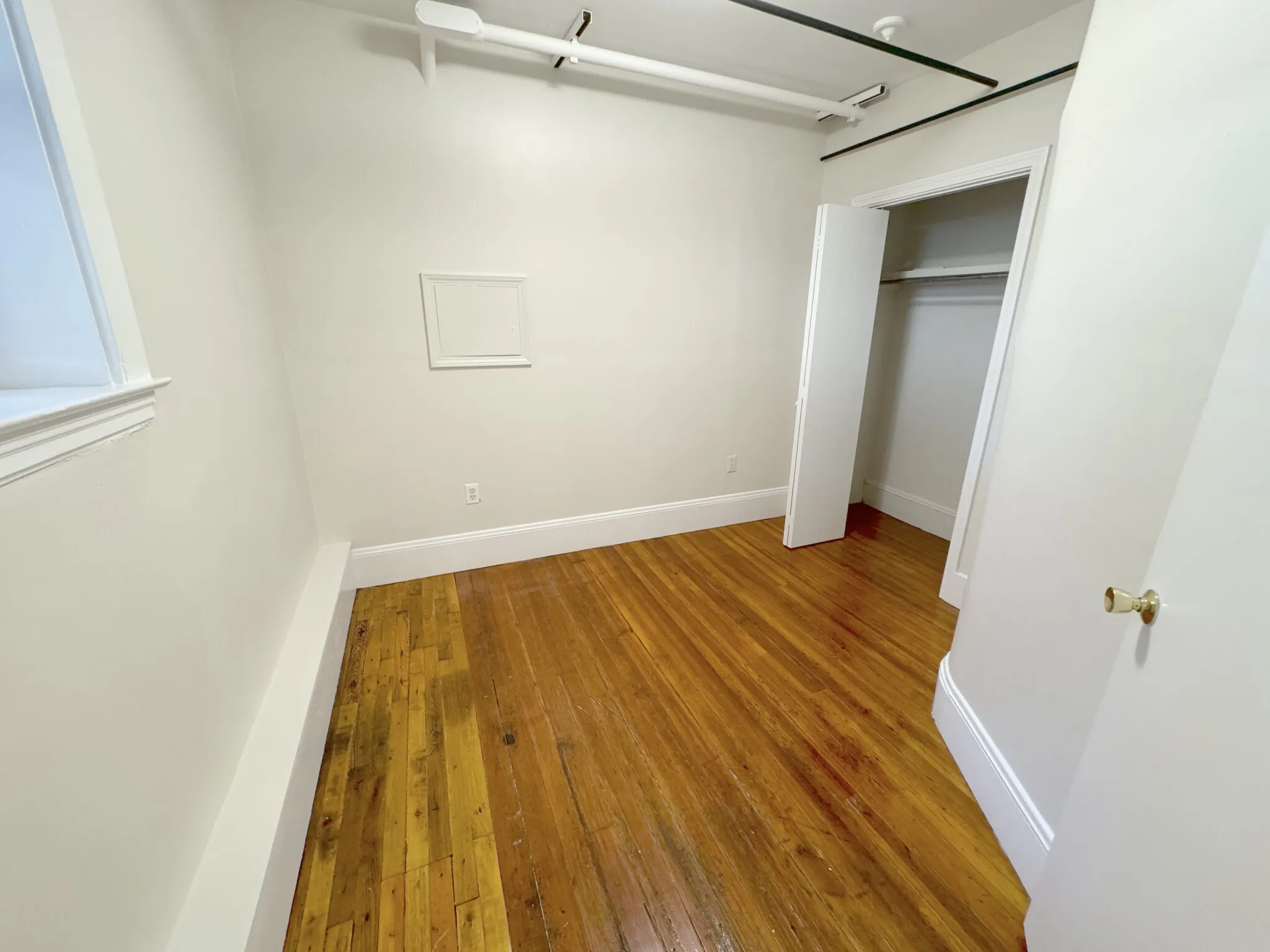 1 bed, 1 bath apartment for rent at 1384 Commonwealth Ave Unit AA, Allston — photo 9 of 13