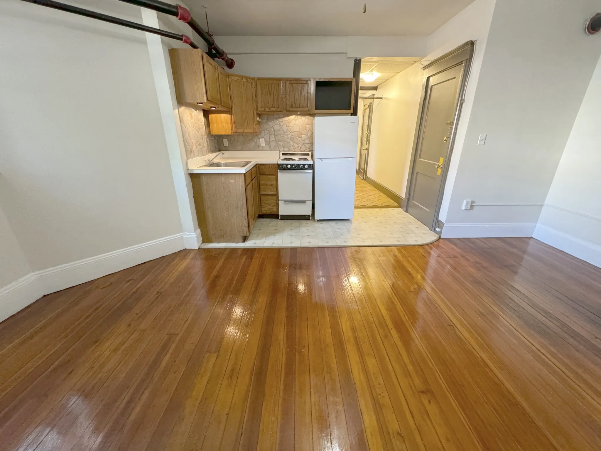 1 bed, 1 bath apartment for rent at 1384 Commonwealth Ave Unit AA, Allston — photo 4 of 13