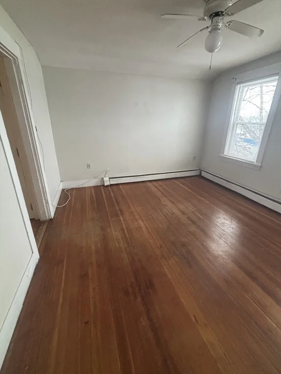 3 bed, 1 bath apartment for rent at 1384 Gorham St Unit 3, Lowell — photo 13 of 17