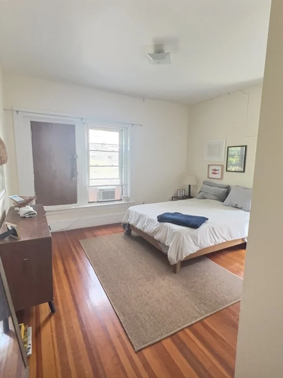 1 bed, 1 bath apartment for rent at 1386 Beacon Unit 14, Brookline — photo 2 of 7