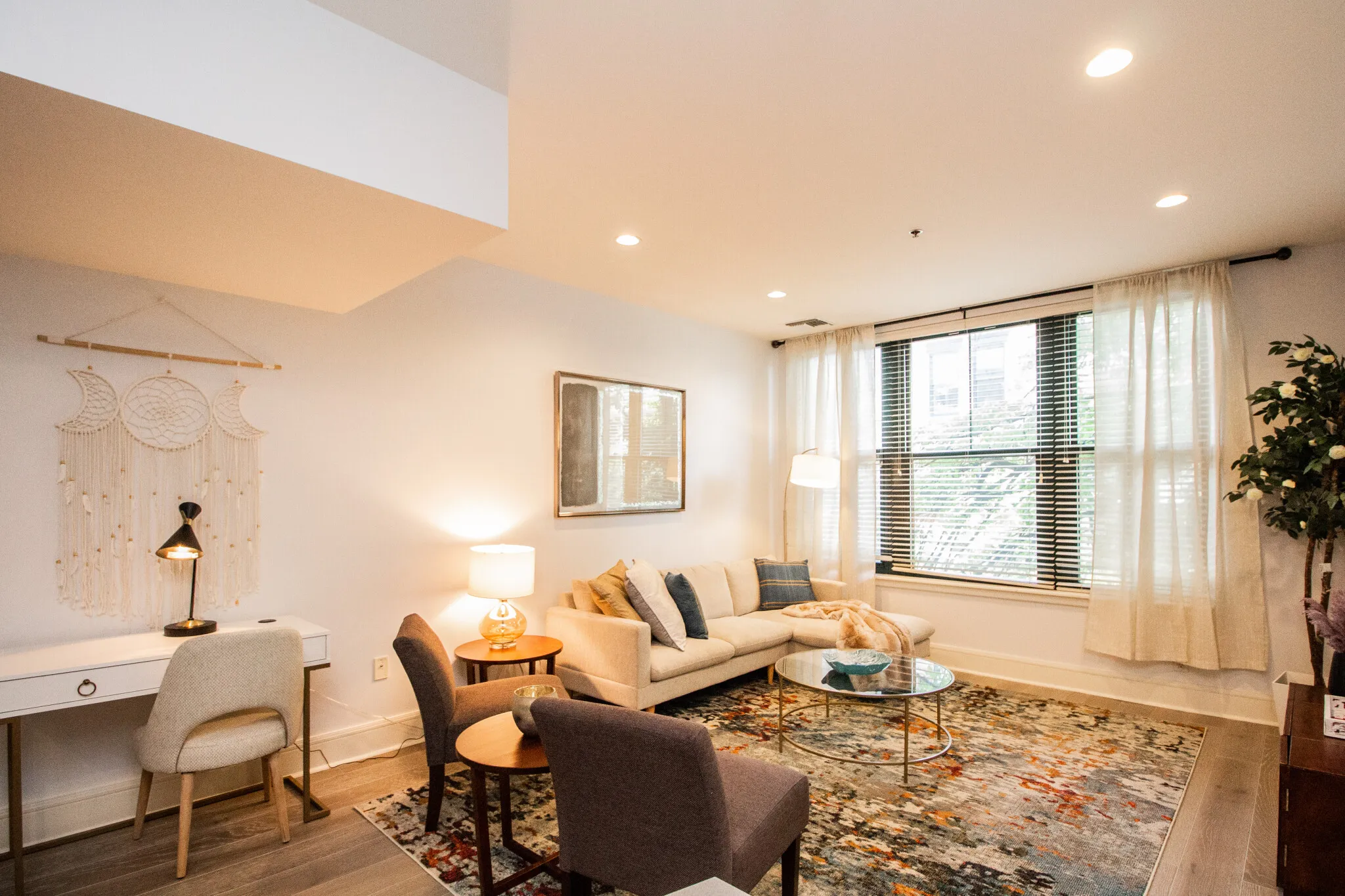 2 bed, 2 bath apartment for rent at 1387 Washington St Unit 203, South End — photo 3 of 38