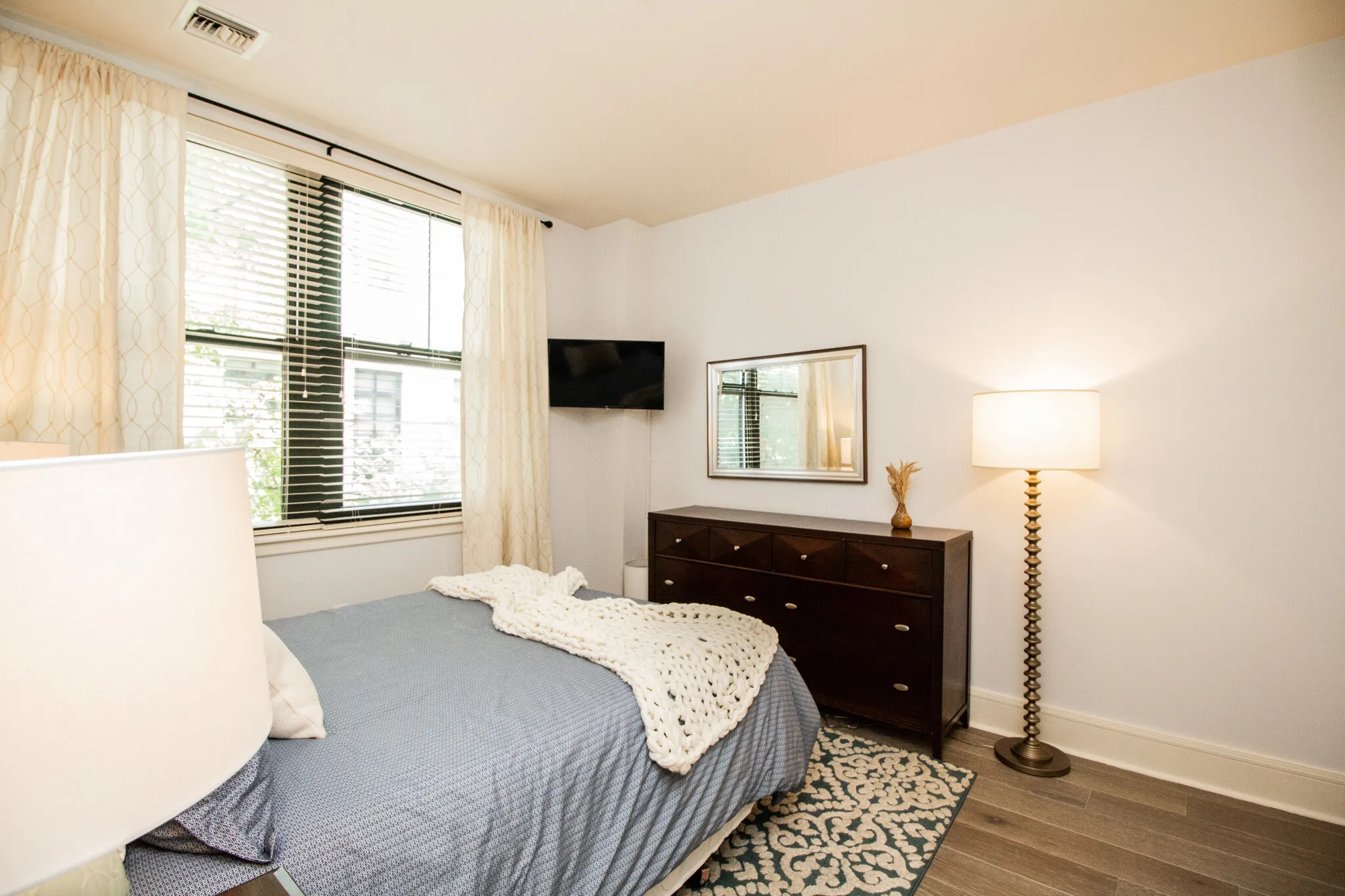 2 bed, 2 bath apartment for rent at 1387 Washington St Unit 203, South End — photo 28 of 38