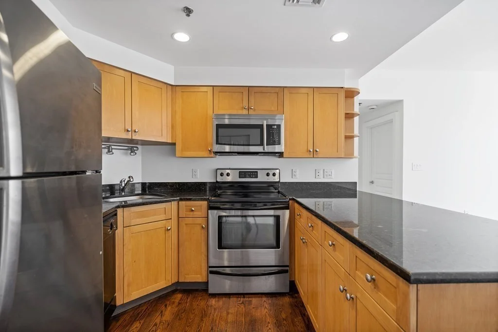 1 bed, 1 bath apartment for rent at 1387 Washington St Unit 206, South End — photo 4 of 10