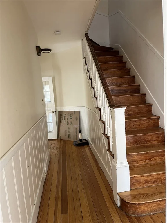 3 bed, 2 bath apartment for rent at 139-141 Bucknam St Everett, Ma Unit R, Everett — photo 4 of 12