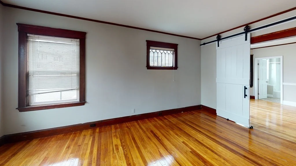 4 bed, 2 bath apartment for rent at 139-141 Edenfield Ave Unit 141, Watertown — photo 7 of 9