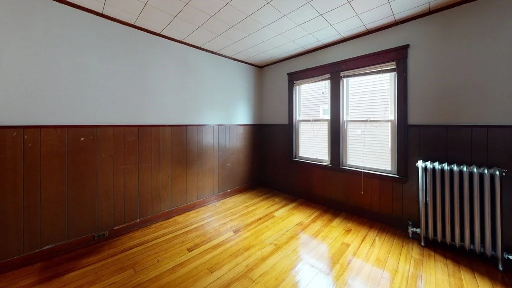 4 bed, 2 bath apartment for rent at 139-141 Edenfield Ave Unit 141, Watertown — photo 5 of 9