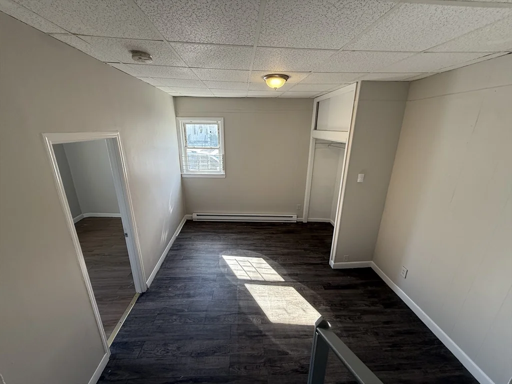 3 bed, 1 bath apartment for rent at 139-141 Franklin Unit 1, Lynn — photo 11 of 16