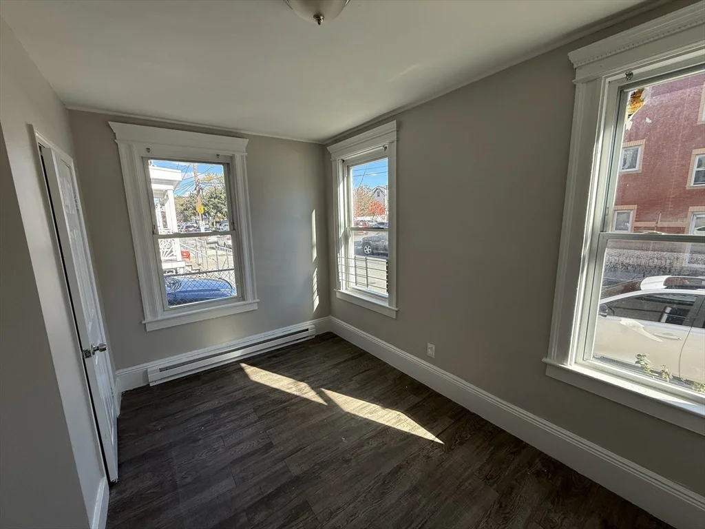 3 bed, 1 bath apartment for rent at 139-141 Franklin Unit 1, Lynn — photo 14 of 16