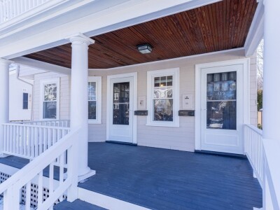 3 bed, 1 bath apartment for rent at 139-141 Harvard St Unit 2, Newtonville — photo 2 of 28